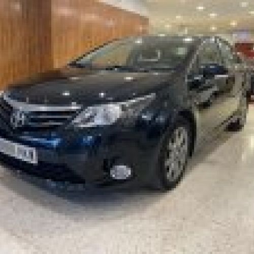 TOYOTA AVENSIS 120 D ADVANCE