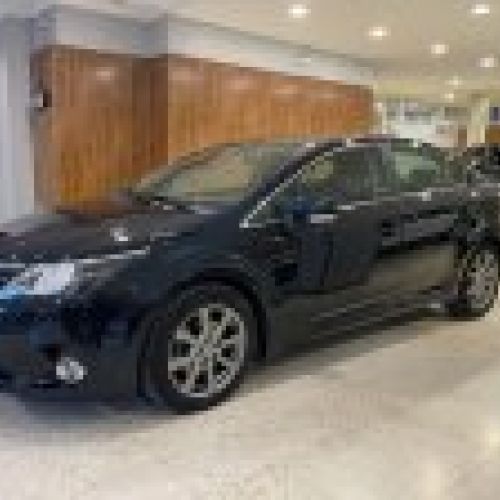 TOYOTA AVENSIS 120 D ADVANCE