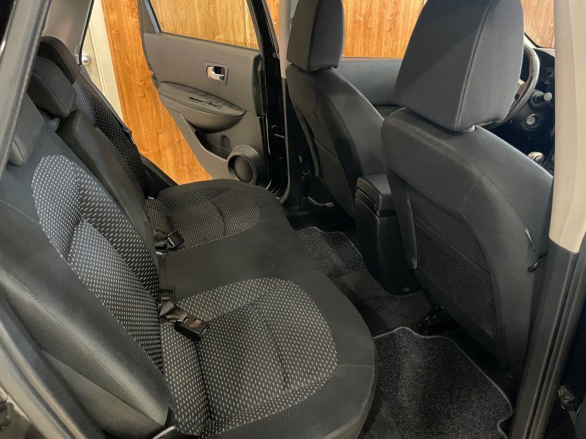 NISSAN QASHQAI 1