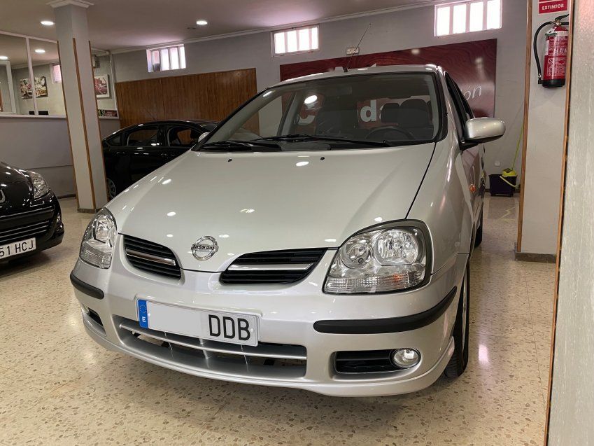 NISSAN ALMERA TINO 2
