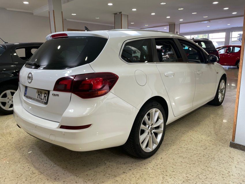 OPEL ASTRA ST 2