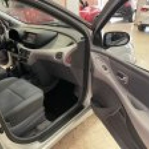 NISSAN ALMERA TINO 2