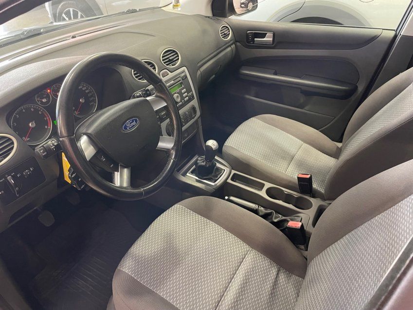 FORD FOCUS 1