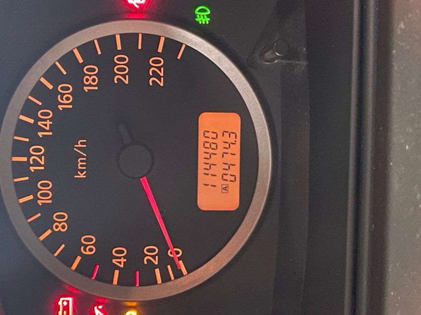 NISSAN ALMERA TINO 2