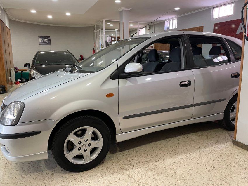 NISSAN ALMERA TINO 2