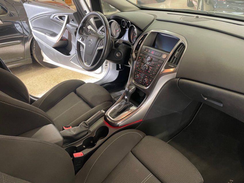 OPEL ASTRA ST 2