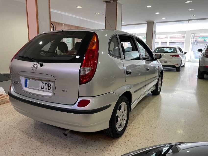 NISSAN ALMERA TINO 2