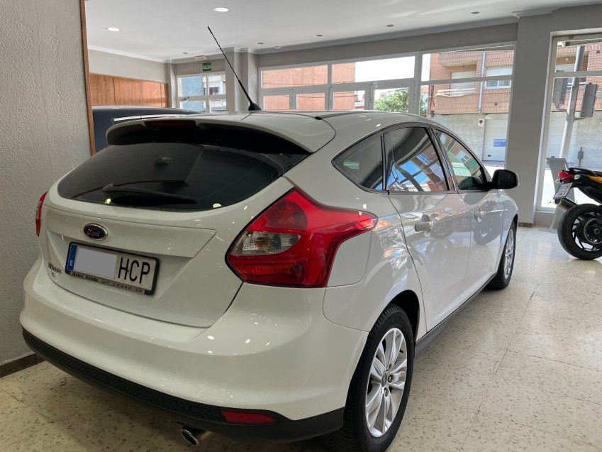 FORD FOCUS 1