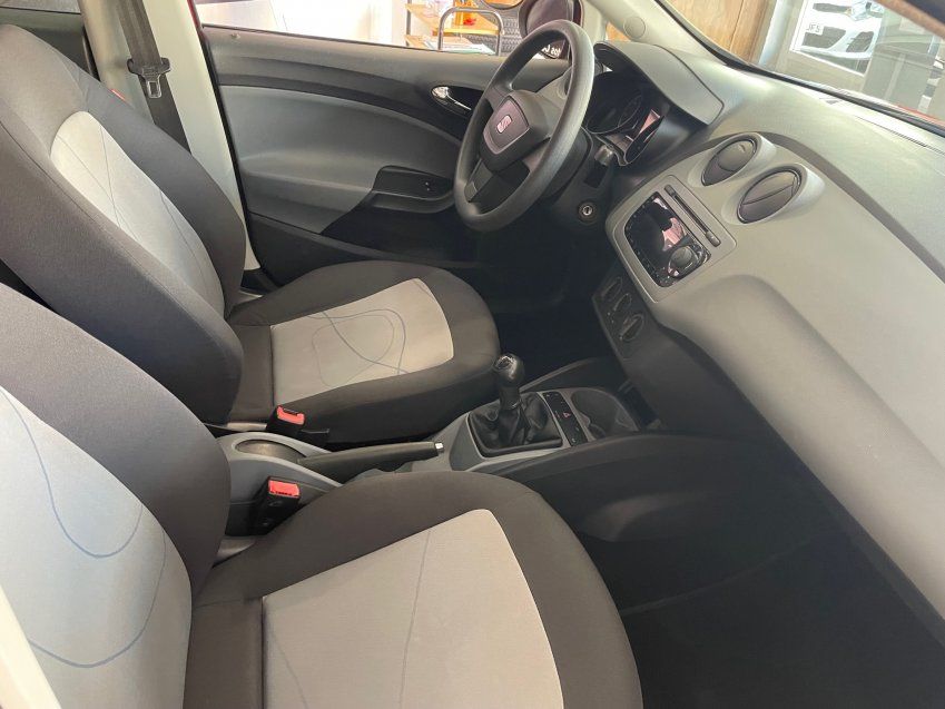 SEAT IBIZA 1