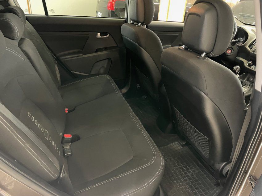 KIA SPORTAGE 2