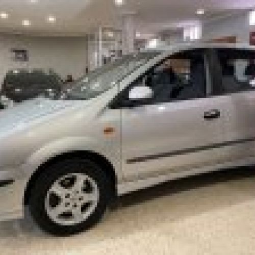 NISSAN ALMERA TINO 2