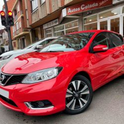 NISSAN rojo de segunda mano